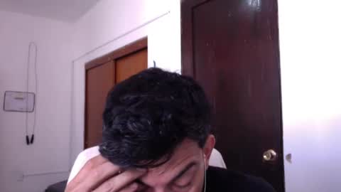 JOHN HOLMES JR online show from 02-12-26, 05:30