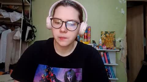 Snapshot of lavonesorge chatting on 03-03-26, 06:41 Adeline online show from 03-03-26, 06:41