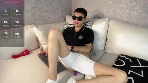 Snapshot of lawford_mike chatting on 12-31-24, 04:14 Mike online show from 12-31-24, 04:14