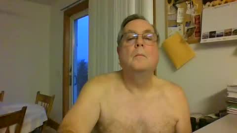 lawnboy62 online show from 02-03-25, 10:54