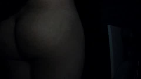 Snapshot of laxus_ chatting on 03-20-26, 06:07 Laxus online show from 03-20-26, 06:07