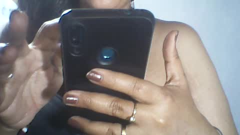 Snapshot of layanah12 chatting on 06-13-26, 06:28 layanah12 online show from 06-13-26, 06:28