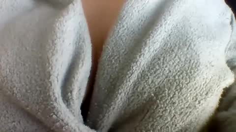 layannalea online show from 04-30-26, 09:30