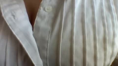 layannalea online show from 06-11-26, 03:04