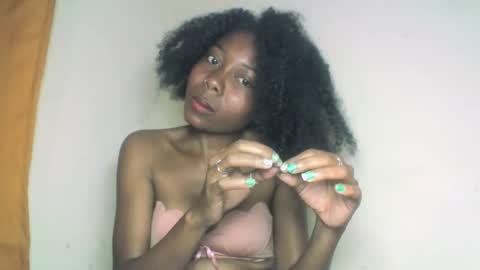 layannek online show from 09-20-25, 01:50