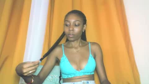 layannek online show from 11-13-25, 03:11