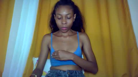 layannek online show from 12-15-25, 06:45