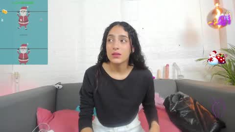 Layla online show from 12-29-24, 01:24