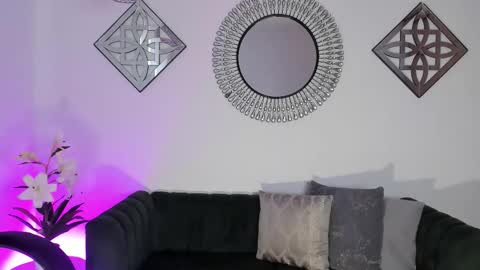 Layla Breezee online show from 03-11-26, 12:55