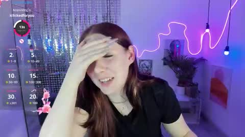 layla_glam online show from 10-20-25, 05:46