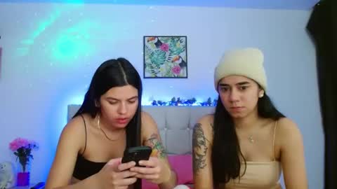 Snapshot of layla_roma chatting on 12-22-24, 05:23 Lia and Rachel online show from 12-22-24, 05:23