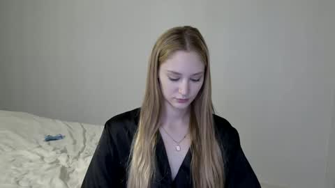 Snapshot of laylapretty001 chatting on 12-04-24, 07:06 LaylaPretty001 online show from 12-04-24, 07:06