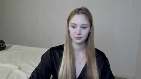 Snapshot of laylapretty001 chatting on 12-31-24, 05:33 LaylaPretty001 online show from 12-31-24, 05:33