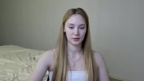 Snapshot of laylapretty001 chatting on 01-20-25, 07:15 LaylaPretty001 online show from 01-20-25, 07:15