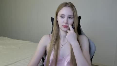 Snapshot of laylapretty001 chatting on 02-24-25, 05:22 LaylaPretty001 online show from 02-24-25, 05:22