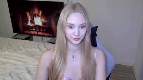 LaylaPretty001 online show from 02-20-26, 06:59