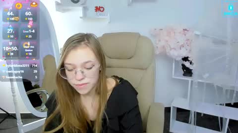 layriantavee online show from 02-03-25, 01:08