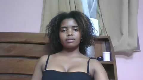 lea96546 online show from 04-19-26, 01:43