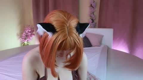 Snapshot of lea_belle_ chatting on 02-10-26, 06:12 Lea online show from 02-10-26, 06:12