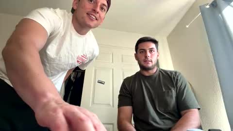 Snapshot of leaderzac chatting on 03-17-26, 10:35 leaderzac online show from 03-17-26, 10:35