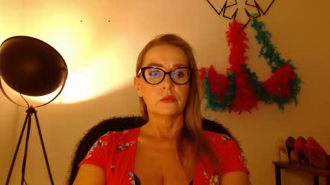LEA online show from 05-25-26, 02:34