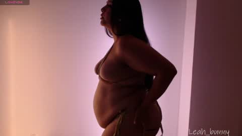 Snapshot of leah_bunny chatting on 06-29-26, 05:46 Leah online show from 06-29-26, 05:46