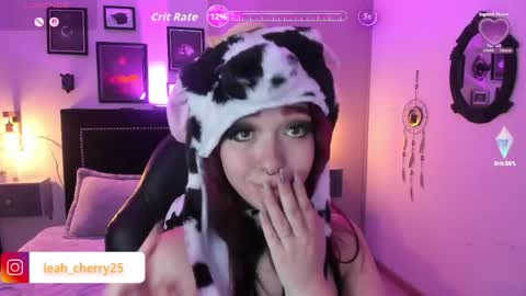 Leah online show from 06-04-26, 10:32
