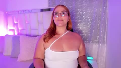 Leah  online show from 05-11-26, 03:01