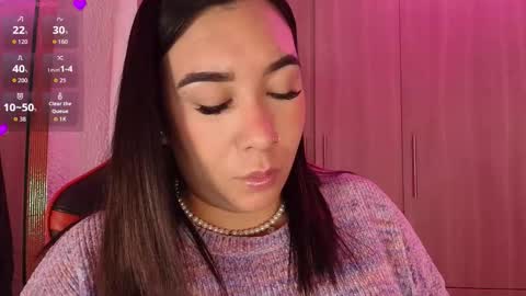 leah online show from 11-26-25, 09:32