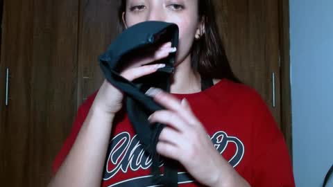 Snapshot of leanaalhub chatting on 12-21-24, 06:09 leanaalhub online show from 12-21-24, 06:09