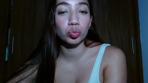 Snapshot of leanaalhub chatting on 02-05-25, 05:09 leanaalhub online show from 02-05-25, 05:09