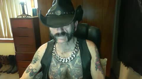 leathergreaser online show from 11-13-25, 09:03