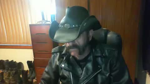 leathergreaser online show from 05-29-26, 08:51
