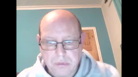 leatherpants68 online show from 10-28-25, 05:04