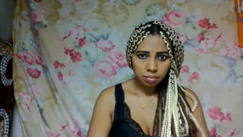 leatianaa online show from 06-11-26, 12:32
