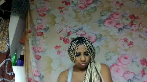 leatianaa online show from 06-13-26, 08:45