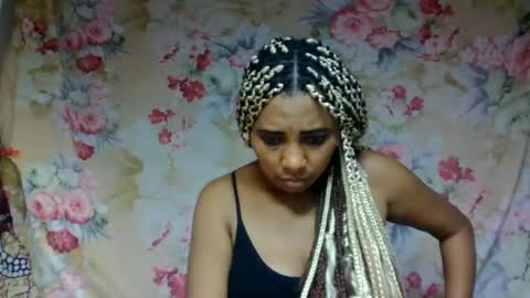 leatianaa online show from 06-15-26, 05:37
