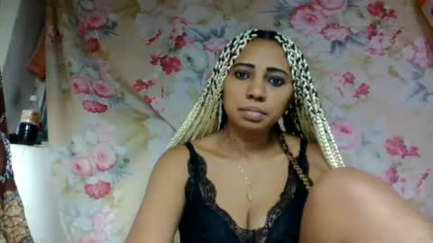 leatianaa online show from 06-19-26, 09:24