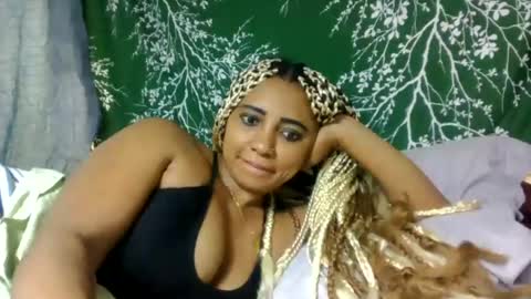 leatianaa online show from 06-24-26, 01:59