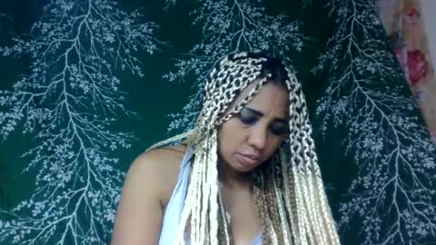leatianaa online show from 06-25-26, 05:28