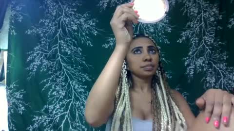leatianaa online show from 06-26-26, 10:47
