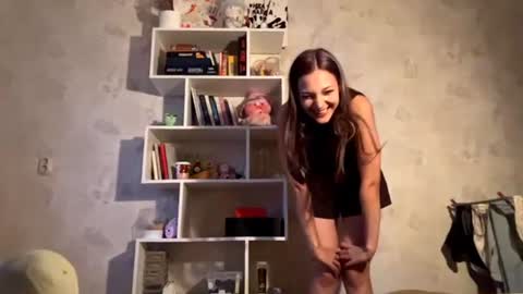 Snapshot of leatricesemel chatting on 06-15-26, 05:26 Lola online show from 06-15-26, 05:26