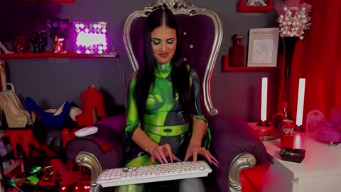 Lea online show from 03-17-26, 10:24