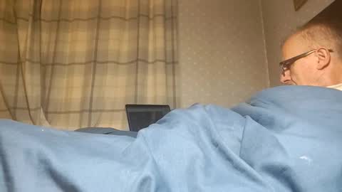 lechertachatte4444 online show from 09-30-25, 10:15