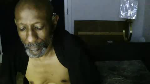 Ebony DeafGuy online show from 07-06-26, 09:06