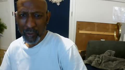 Ebony DeafGuy online show from 07-18-26, 07:12