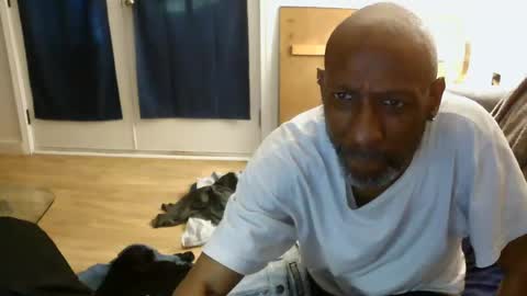 Ebony DeafGuy online show from 07-18-26, 08:45