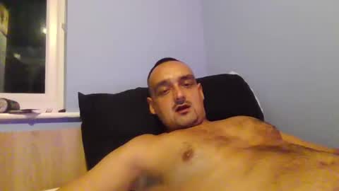 leemo2021 online show from 12-29-24, 08:58