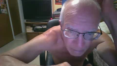 leezamm1132 online show from 06-06-26, 01:11