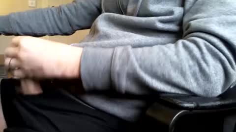 Snapshot of leffe84 chatting on 03-05-25, 09:27 leffe84 online show from 03-05-25, 09:27